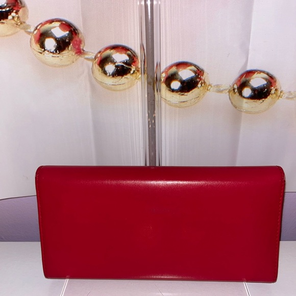 Ferragamo wallet, pre-loved in excellent condition🔥🔥. - Picture 3 of 5